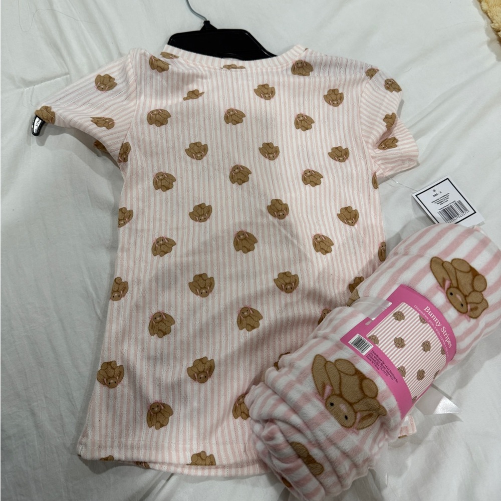 jellycat lookalike blanket with shirt